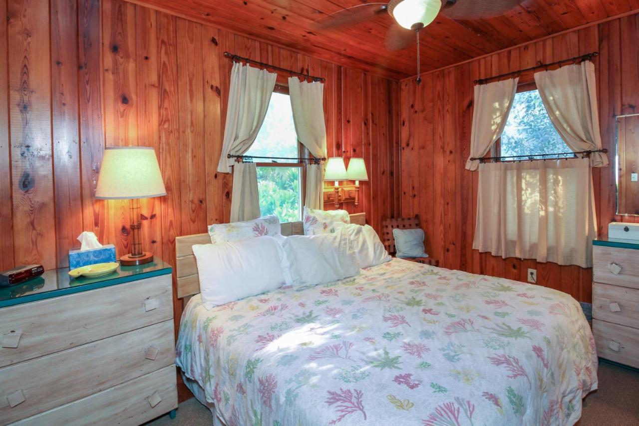 Bamboo Apartments Holmes Beach Extérieur photo