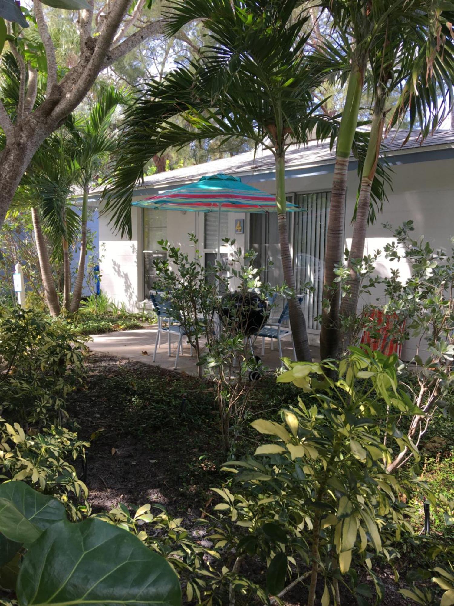 Bamboo Apartments Holmes Beach Extérieur photo